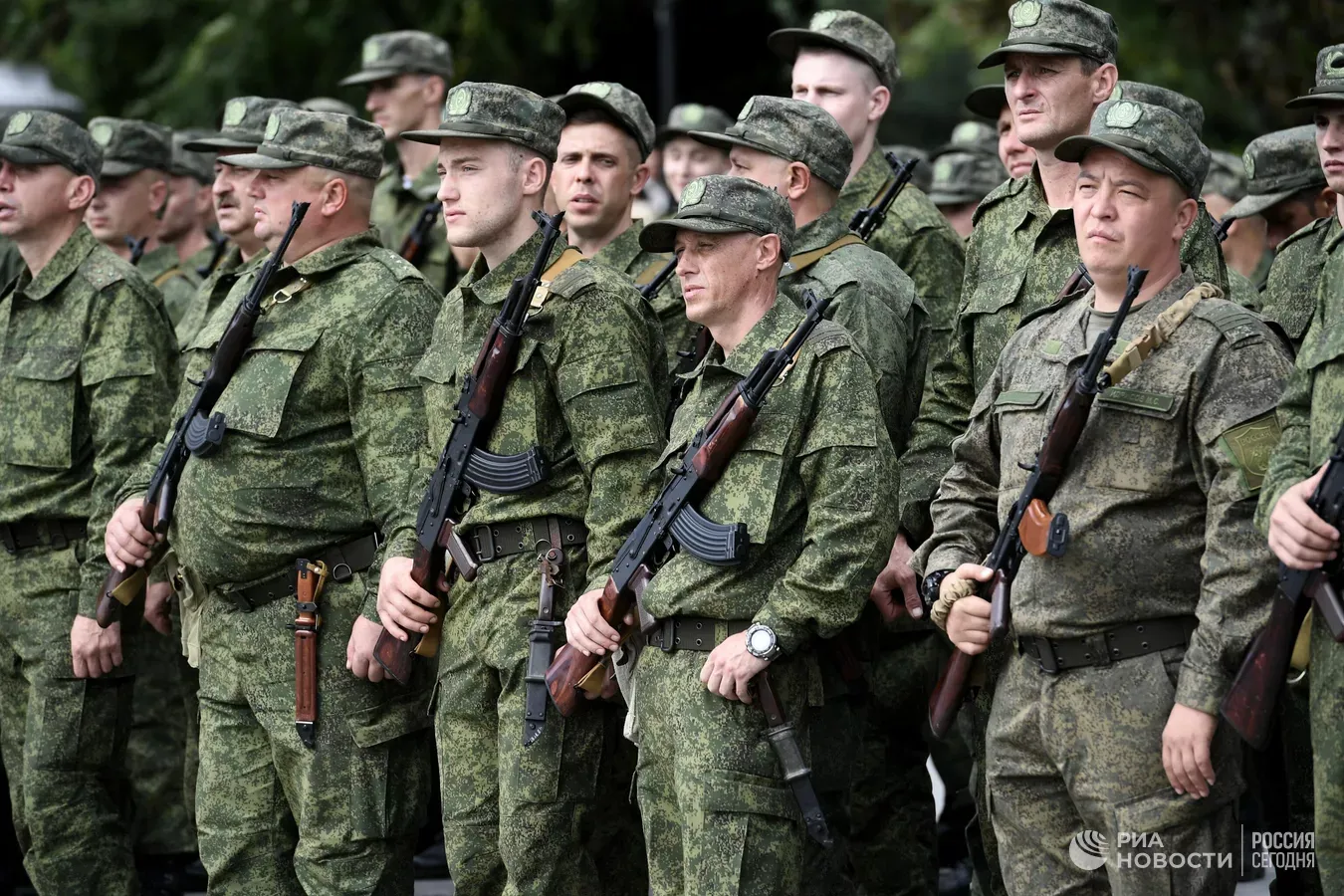 «Продай душу и получи шанс». Мобилизованных и контрактников смогут освобождать от уголовной ответственности