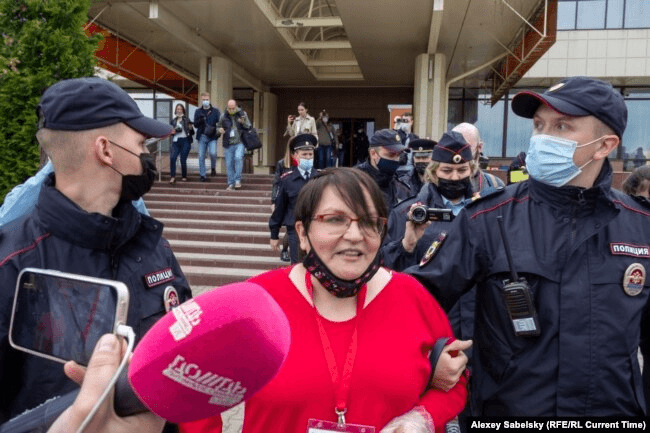 Штрафы, аресты и условный срок. ЕСПЧ признал, что власти нарушили права Юлии Галяминой