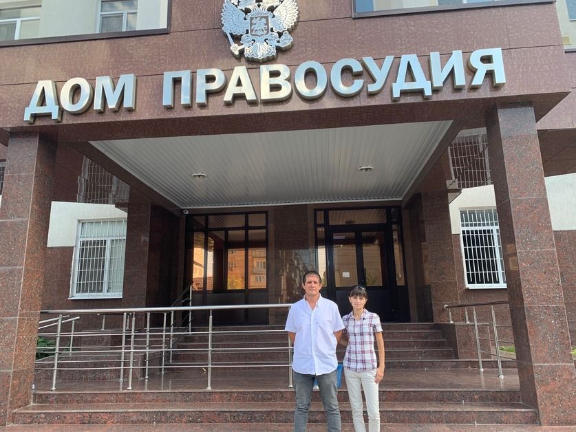 Верховный суд КБР оставил в силе штраф за изображение «собаки, справляющей нужду на букву “Z”»