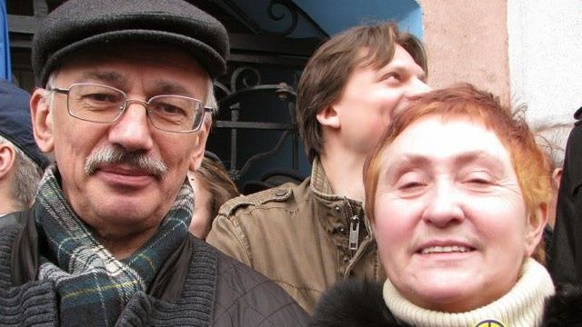 Олег Орлов не может созвониться со своей супругой, Татьяной Касаткиной